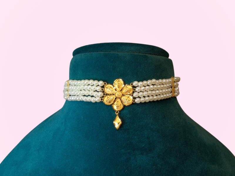 Moti Choker 16