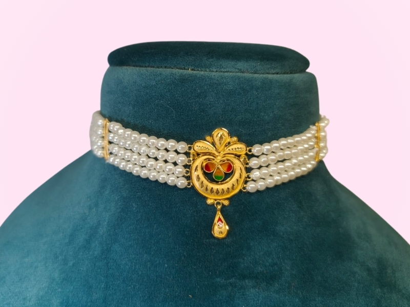 Moti Choker 22