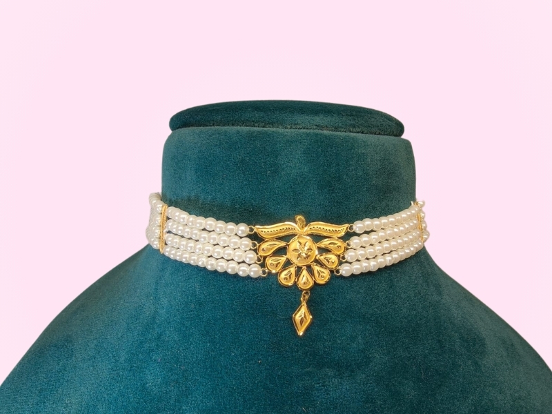 Moti Choker 24