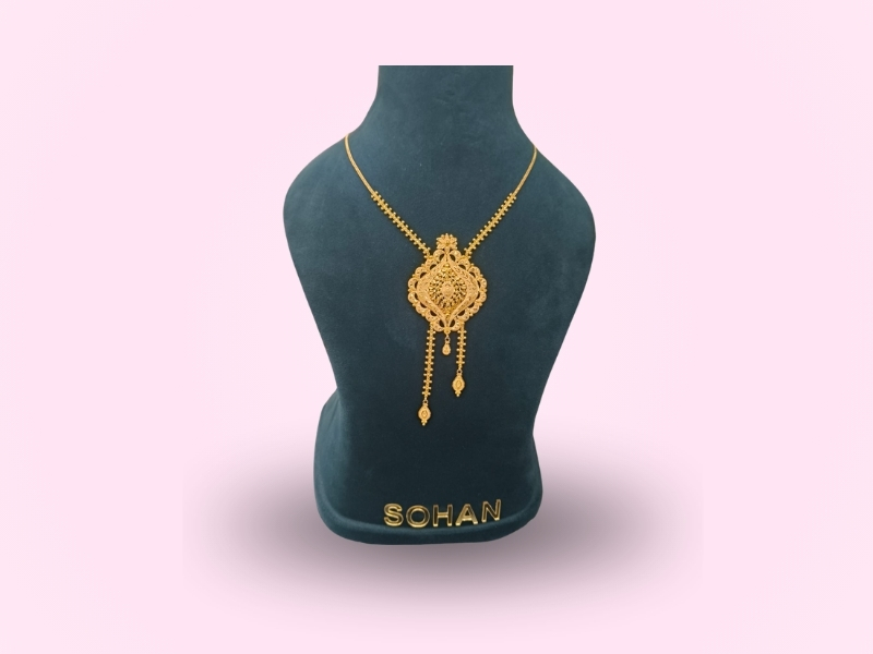 Necklace 08
