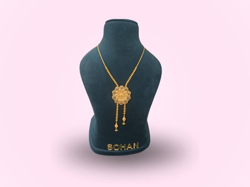 Necklace 18