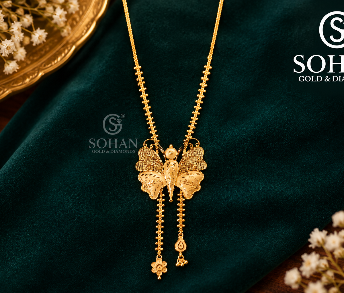 Tri Necklace